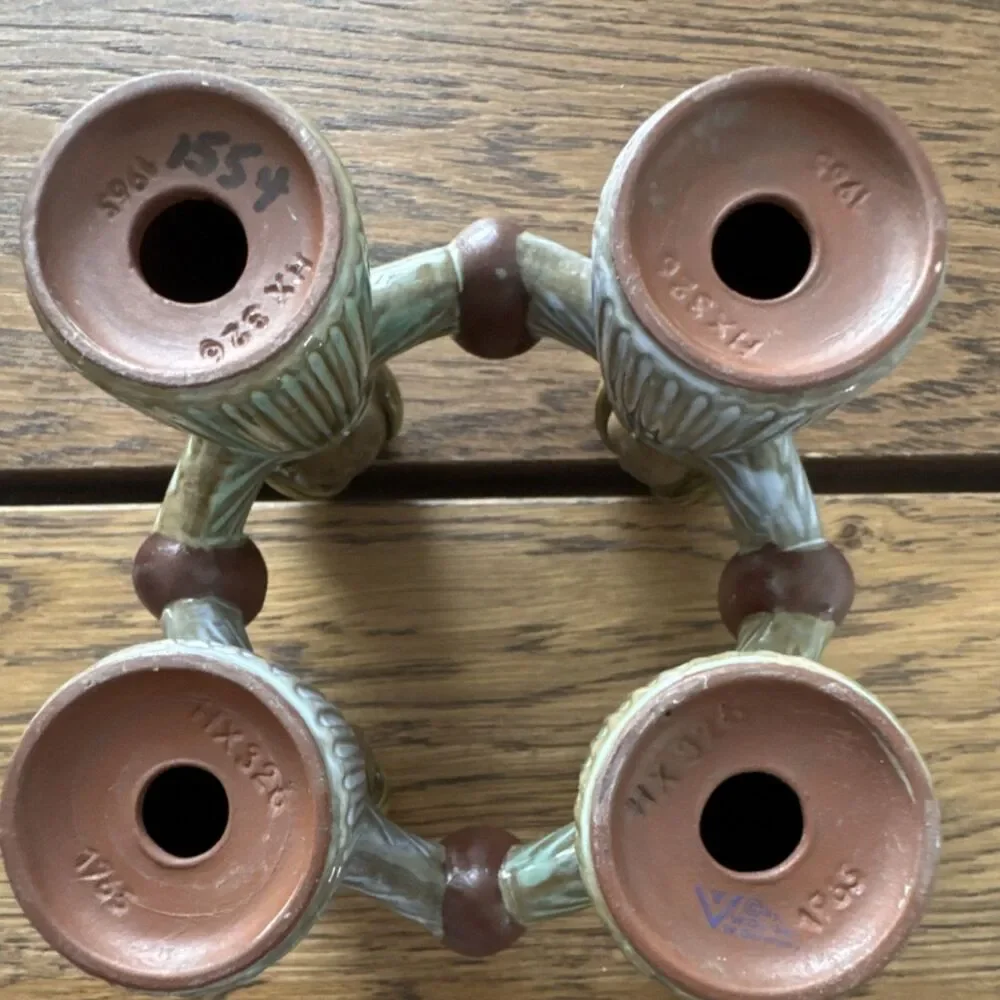 Unmarked vintage goebel